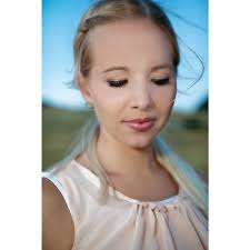 TOP 10 BEST Makeup Artists near Ferndale, WA