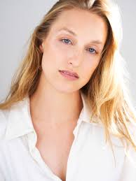 The Darkness Outside (2022)