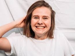 Betty Mol's Instagram, Twitter & Facebook