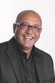 Lood se praatjies: Lennit Max soek werk | Netwerk24