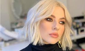 Lidia buble și răzvan simion, revedere la două luni de la despărțire în urmă cu o lună, răzvan simion a anunțat pe contul său de socializare, … Lidia Buble A Ajuns Pe Mana Medicului Estetician A Fost Mereu CriticatÄƒ Pentru Forma Nasului SÄƒu Monden