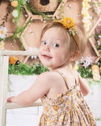 Pure joy, big smiles, and all the baby sweetness These little moments are  the ones you'll treasure forever, and I'm so thankful we get to capture  them. 📸 From vintage prams to