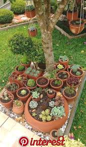 30 Beautiful Flower Beds In Front Of House Design Ideas Easyflowerbedsideas Tflowerbedsideas Flowerbeds Sassykatchy Com En 2020 Idees De Jardinage Design De Petit Jardin Bricolage Jardin