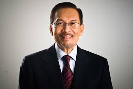 Beliau juga digelar sebagai bapa kemerdekaan negara kerana tun hussein ialah perdana menteri malaysia yang ketiga. Selamat Datang Perdana Menteri Kelapan Editor Malaysia