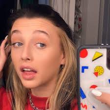 Pin By Ally Walker On Emma Chamberlain In 2020 Peekaboo Hair Bleached Hair Hair Dyed Underneath