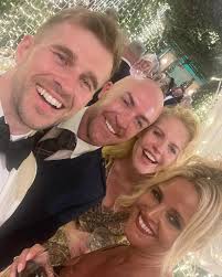 Alison Cain (@instaalisoncain) · Instagram photos and videos