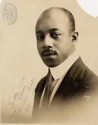 Shuffle Along and the return of African-American musical theater to  Broadway during the Harlem Renaissance of the 1920s