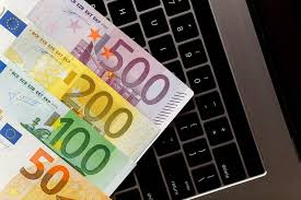 Cursuri gratuite fonduri europene 2017. Fonduri Europene 2020 Cursuri It Pentru AngajaÈ›ii Firmelor Mici È™i Mijlocii RomaneÈ™ti In Proiecte De 20 Milioane Euro