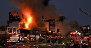 A fire destroyed a Hollywood auto parts ...