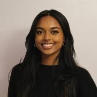 Kylee Grant's Instagram, Twitter & Facebook