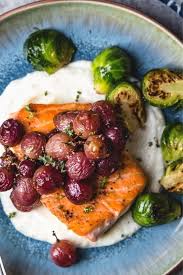 Salmon With Roasted Grapes And Thyme Le Petit Eats Recipe In 2020 Fish Recipes Healthy Refreshing Food Eat Seasonal