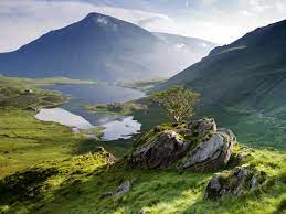 Sport wales, museums and historic environment. Wales Keltisches Land 1102 Studiosus Reisen