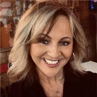 Cindy Bellar's Instagram, Twitter & Facebook