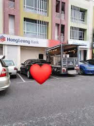 If a hong leong bank customer needs to make a payment but didn't bring a wallet. Facebook
