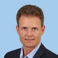 Dennis Naumann's Instagram, Twitter & Facebook