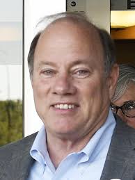 Young faces uphill battle with Detroit voters