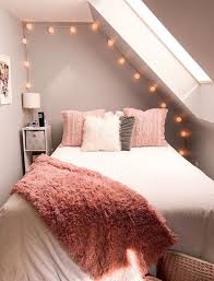 29 Teenage Girl Bedroom Ideas For Small Rooms On A Budget Ideas Teenage Bedrooms Cozy Room Small Room Bedroom Bedroom Decor