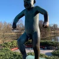 This is sinnataggen or angry boy. Sinnataggen Frogner 1 Tipp