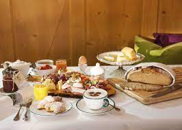 lovely breakfast at the romantik hotel gmachl spa hotel hotel spa
