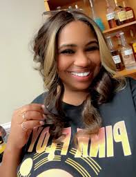 Y'all so many people said me and Shazmine Gullett favor or look a like or  could be sisters 😂 that's a compliment to me sis is beautiful!!! 🤷🏽‍♀️