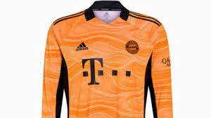 Das neue fc bayern home trikot 21/22 mit dem 5. Trikots News 2021 22 Fc Bayern Bvb Barca Europas Top Klubs Fussball News Sky Sport