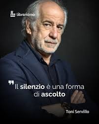 Lo scrittore colombiano Marquez, autore del capolavoro ''Cent'anni di  solitudine'', ha segnato con le sue opere il Novecento letterario