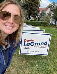 Jennifer Shobe's Instagram, Twitter & Facebook