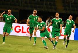 Liste des joueursde l'quipe national d'algérie au mondial 1982. L Algerie Premiere Selection Au Monde Avec La Meilleure Serie D Invincibilite Https Www Google Com Amp S Www Observa Algerie Foot Alger Joueur De Football