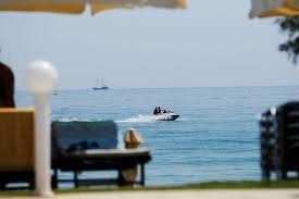 Η είσοδος του εμβληματικού ξενοδοχείου le negresco. Kiani Beach Resort Luxury Hotels And Holidays Going Luxury