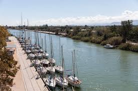 Ahorra con nuestra opción de envío gratis. Club Nautico De Oliva Comunitat Valenciana
