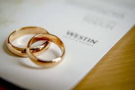 Maybe you would like to learn more about one of these? 20 Frases Para Grabar En Tus Aros De Matrimonio Matrimonio Frases Matrimonio Aros