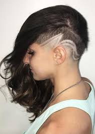 51 Long Undercut Hairstyles For Women A Diy Way To Undercut Your Hair Undercut Hairstyles Undercut Long Hair Undercut Hairstyles Women