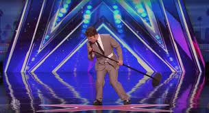 Daniel Joyner Nails 1930s Song On Agt Audition