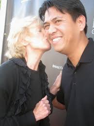 Sunshine Magazine Volume 2... Enjoy.... (:: Harrison Held's  SceneAroundTown.... "Forever Liesl"... The Sound of Music's Charmian Carr  Book Signing & Designer Chair Launch at The Filmmakers' Gallery in Long  Beach