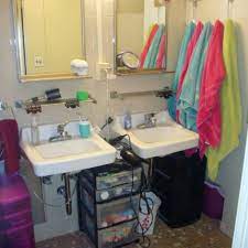 Perhaps you're living in a college dorm this year and have one of these bathrooms like we described. Dorm Bathroom Ideas Survival Hacks Diy Dorm Bathroom Decor Ideas Clever Diy Ideas Dorm Bathroom Dorm Bathroom Decor Dorm Diy