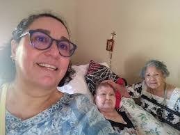 Dalia Iracheta's Instagram, Twitter & Facebook