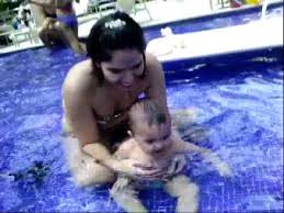 A(z) desafio de piscina című videót funnykhristya nevű felhasználó töltötte fel a(z) emberek/vlogok kategóriába. Ninas Na Picina Movie Novosti Armenia Com