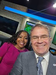 LIGHTNING STRIKE at Lake Murray Public Park near the dam (near Columbia,  SC). According to our detection, it occurred right around 4:44pm, a single  strike hurting 20 people. According to the Lexington