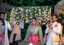 Lovely Rose Strings As Phoolon Ki Chadar For Bridal Entry See More On Wedmegood Com Wedmegood Indianwedding Indianbride Bride Entry Indian Wedding Wedding