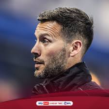 Dan Lomas (@lomie1991)