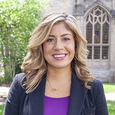 Sarah Wake's Instagram, Twitter & Facebook