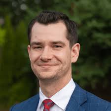 Meet Our Faculty & Staff