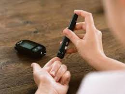 Jika diabetes tidak dikawal, ia akan mendatangkan pelbagai komplikasi buruk kepada badan dan menjadi punca berlakunya penyakit yang lebih serius seperti tekanan darah tinggi. Diabetes Antara Punca Utama Kematian Di Malaysia