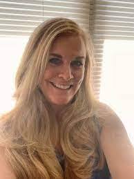 Sally Popa's Instagram, Twitter & Facebook