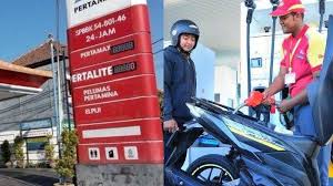 Ya lah, hari tu gomen announce harga baru untuk petrol ron95, ron97 dan diesel. Kenapa Harga Bbm Tak Turun Meski Harga Minyak Dunia Jeblok Begini Hitung Hitungan Pt Pertamina Surya