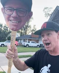 Wishing the happiest of birthdays to our BMX legend! @bicyclestuntman  #bmxfamily #nohatetour #flatlandbmx