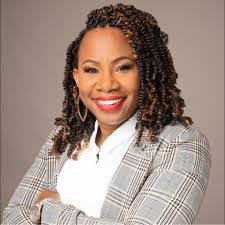 Donna Drialo's Instagram, Twitter & Facebook