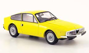 Image result for Giallo 1972 Alfa-Romeo