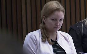 Mais próxima do público do que qualquer outro integrante do plenário e sem. Elize Matsunaga Pega 19 Anos E 11 Meses De Prisao Por Matar E Esquartejar O Marido Em Sp Sao Paulo G1