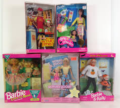 Barbie kelly mcdonalds fun time 2001 mattel golden arches collector. Lot 5 Nrfb Barbie Sets Including Art Teacher Barbie Kelly Mcdonald S Fun Time Barbie Kelly Happy Halloween Barbie Kelly